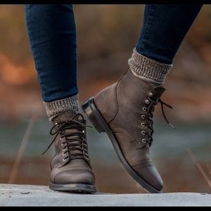 Tobacco Leather Thursday boots